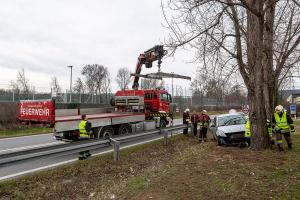 Zwei Verkehrsunfälle gleichzeitig für die Feuerwehr Krems