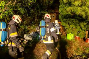 Zwei Personen bei Wohnhausbrand gerettet
