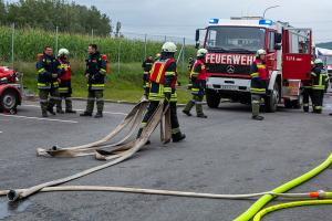 Brand im Gewerbegebiet Theiss