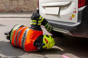 Zwei Verletzte nach Unfall auf der L43 in Walkersdorf