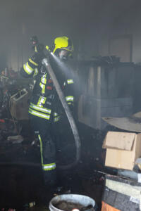 Brand in einer Etsdorfer Werkstatt