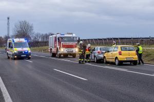 Zwei Unfälle unmittelbar nacheinander auf der B218