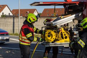 Sieben Verletzte bei Unfall auf der B33