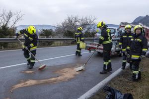 Glatteisunfall auf der B3 in Dürnstein