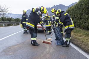 Glatteisunfall auf der B3 in Dürnstein